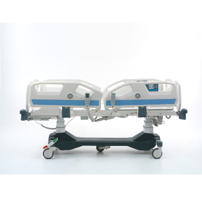 Pat spital pe 2 coloane, 5 motoare, TITL si cantar