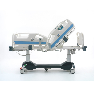 Pat spital pe 2 coloane, 5 motoare, TITL si cantar